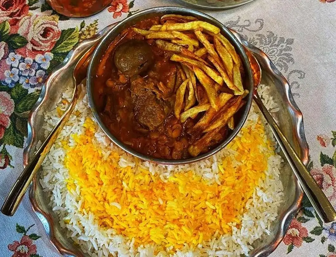 khoresh-gheymeh sibzamini
